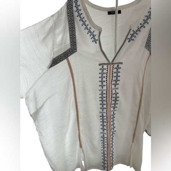 MBLM Embroidered Tunic Top – Size 3X - Picture 7 of 13